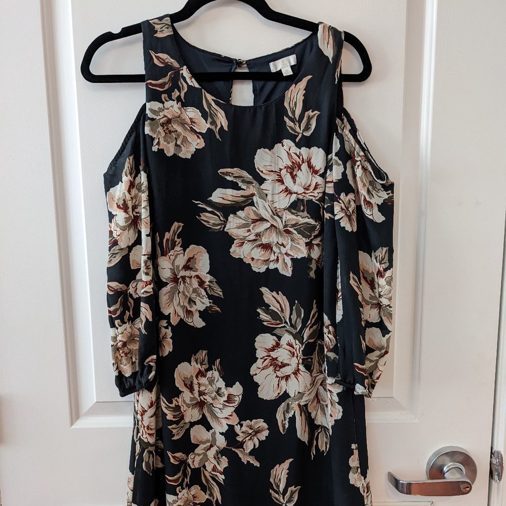 Cutout sleeve business casual dress